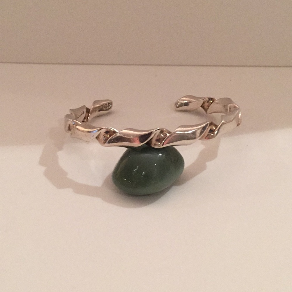 Vintage sterling Taxco silver ribbon cuff